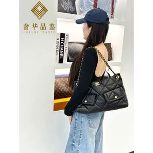 Chanel Women Pre-Loved Bag Brand New Condition